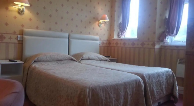 Двухместный номер Standard White Heather Hotel