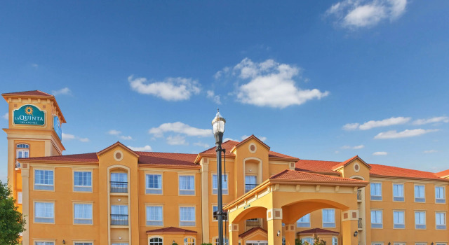 La Quinta Inn & Suites by Wyndham OKC North - Quail Springs