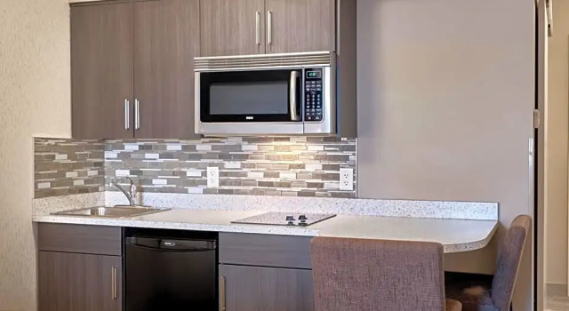 Люкс Fairfield Inn & Suites by Marriott Airdrie