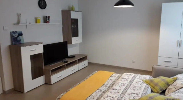 Студия Jollen Apartments