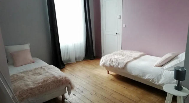 Семейный номер Standard с видом на сад LAngély - Chambres dHôtes