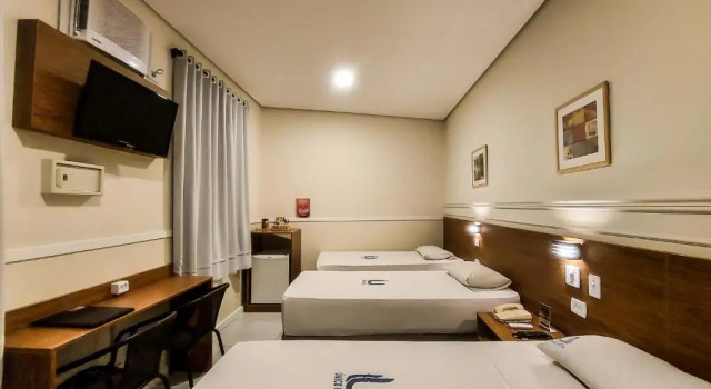 Трёхместный номер Superior Hotel Itamarati Centro-República by Rede Único