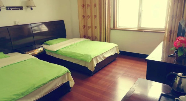 Xishan Yingshui Hostel