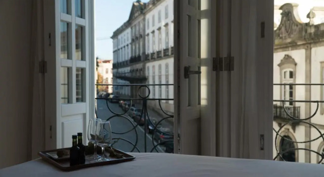 Двухместный номер Deluxe с балконом Ribeiredge Guest House