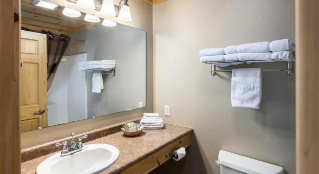 Двухместный номер Standard Rock Crest Lodge & Cabins