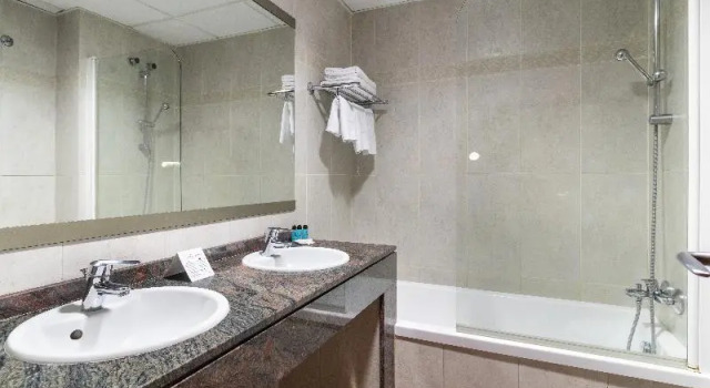 Трёхместный номер Standard с балконом Hotel Cibeles Playa