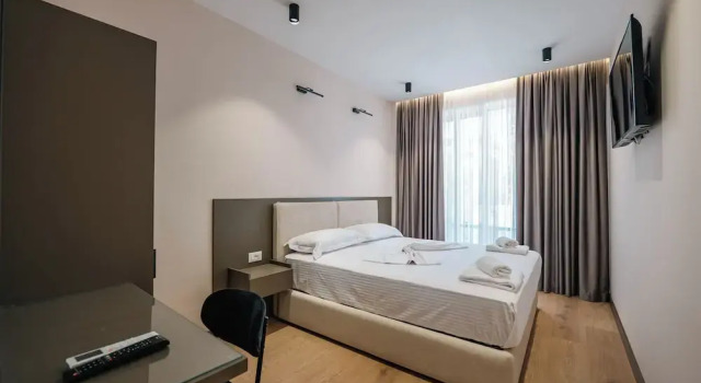 Elif Hotel