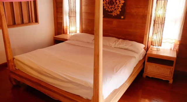 Baan Singkham Resort