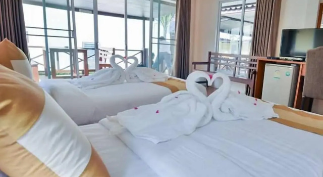 Двухместное бунгало с балконом Fah Talay Resort