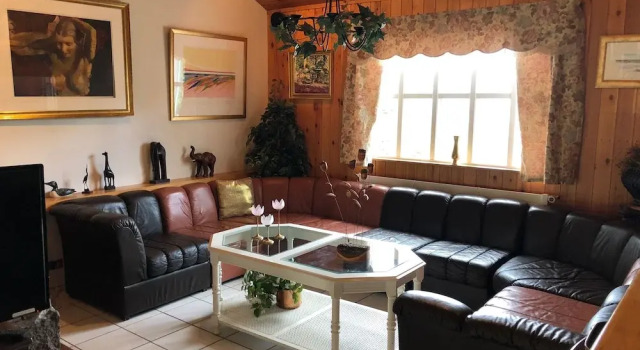 Big Villa in Húsavík Suburb, Buchen Sie Villa Villen in Nordisland, Villa