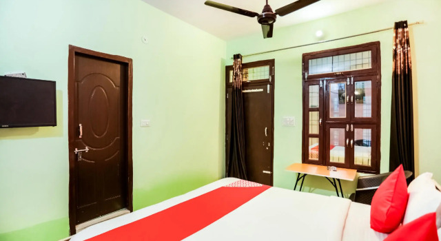 OYO 69491 Park Hotel