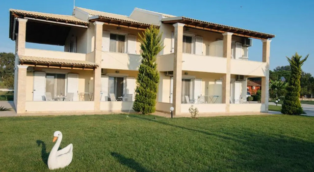 Villa Agiolina, Book Villa Villaer i Avliotes, Villa