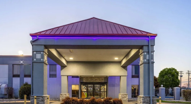 Baymont by Wyndham LaVergne, Buchen Sie Hotel La Vergne Tennessee