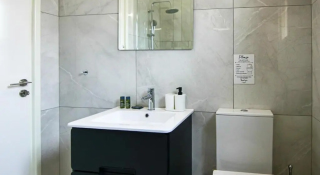 Апартаменты Phaedrus Living: City View Luxury Iras Flat 102