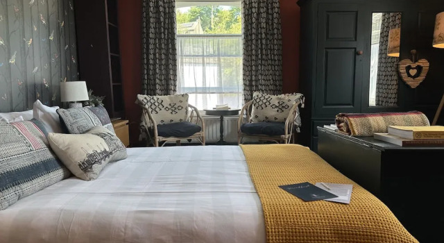 Номер Comfort One Drake Road Hotel
