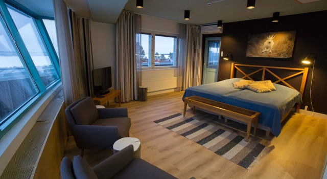 Luotsihotelli - Arctic Lighthouse Hotel, Забронировать Отель Отели Северной Остроботния с парковкой, Парковка