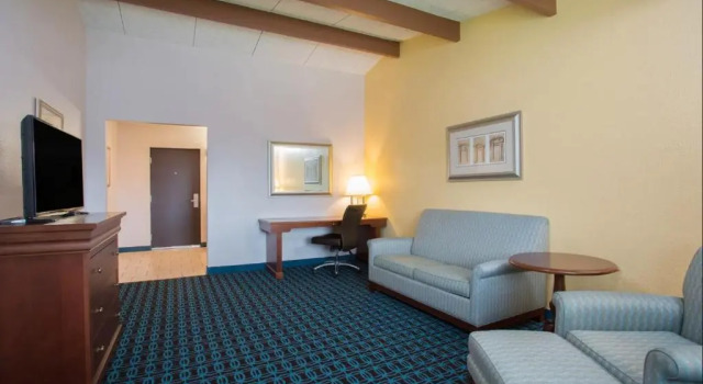 Двухместный люкс c 1 комнатой Travelodge by Wyndham Wytheville