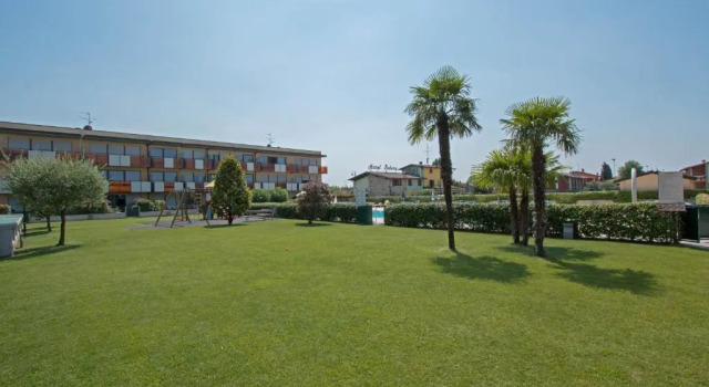 Апартаменты с 2 комнатами с видом на бассейн Benacus E4 Apartment by Wonderful Italy