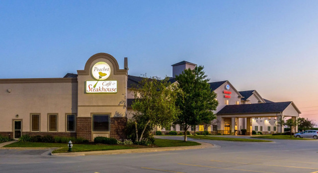 Comfort Suites Burlington, Book Hotel Hoteller i Burlington med morgenmad, Morgenmad