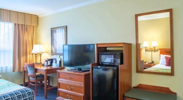 Четырёхместный номер Standard Anchorage Inn and Suites