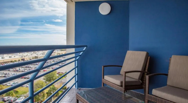 Номер Standard с балконом Hilton Melbourne, FL