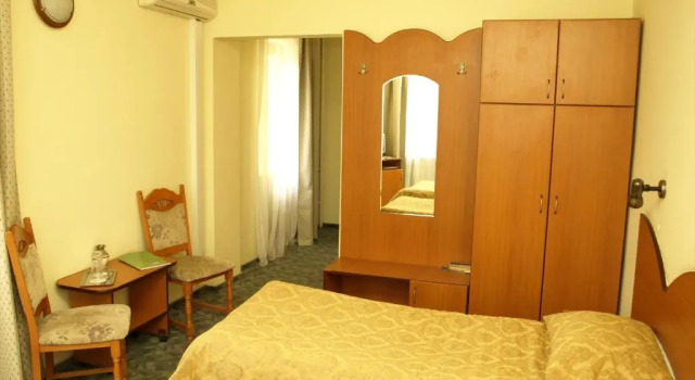 Двухместный номер Standard с балконом и с красивым видом из окна Hotel Everest