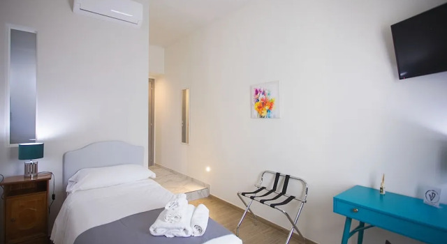 Deluxe Einzel Zimmer mit Stadtblick PVrooms