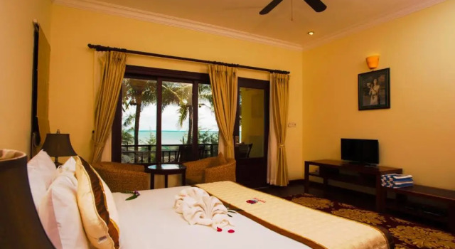 Вилла рядом с пляжем Golden Coast Resort & Spa