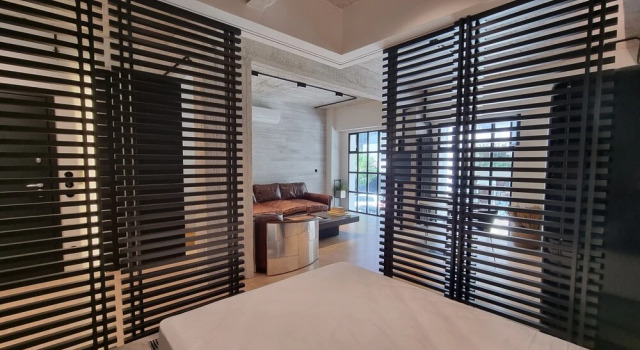 A NYC loft design Studio APT in Kolonaki
