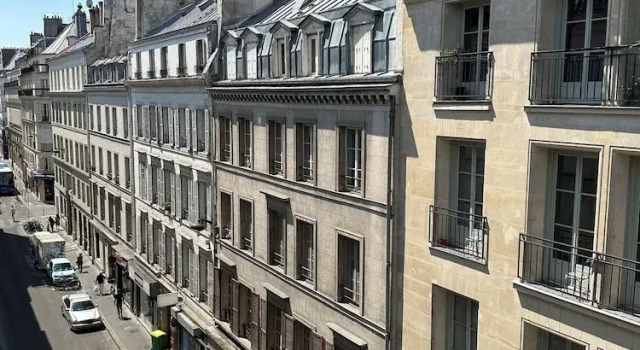 1586 Hauteville, Забронировать Апартаменты/квартира Париж Иль-де-Франс, рядом с Станция метро Rambuteau