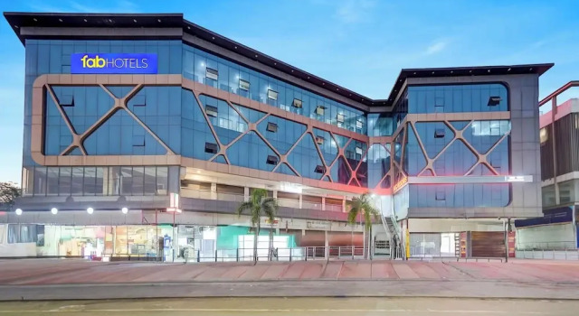 Fabhotel Lake View I, Rezerwuj Hotel Hotele w Gujarat ze śniadaniem, Śniadanie