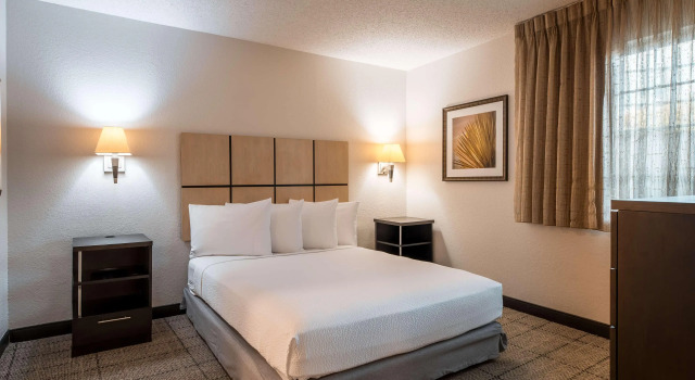 Sonesta Simply Suites Fort Worth