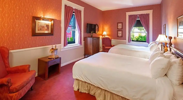 Четырёхместный номер Standard Hotel La Rose