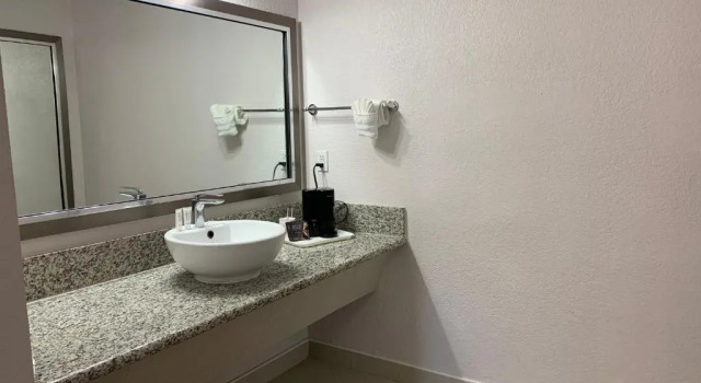Номер Standard Death Valley Inn