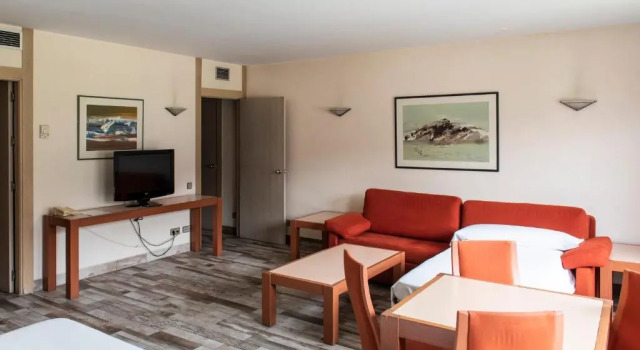 Трёхместный номер Standard Hotel Palacio del Mar