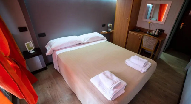Camera Standard Hotel Rinaldo Apartment