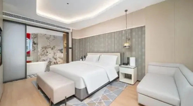 Deluxe Suite Luxemon Gem Hotel
