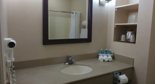 Двухместный люкс Holiday Inn Express Kingman by IHG
