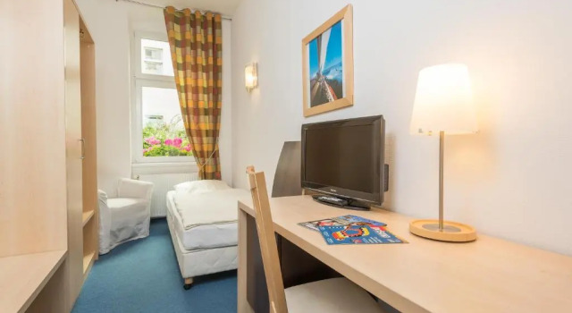 Номер Standard Pension Prenzlberg