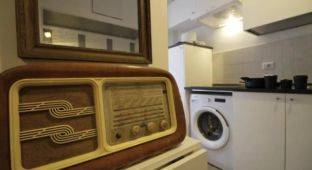 Retro Art house
