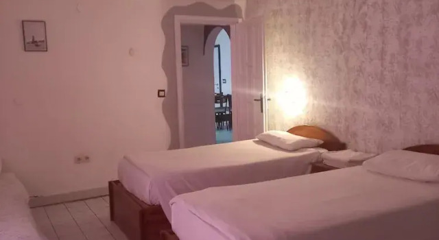 Семейные апартаменты с 2 комнатами с балконом Delphin Apart Hotel