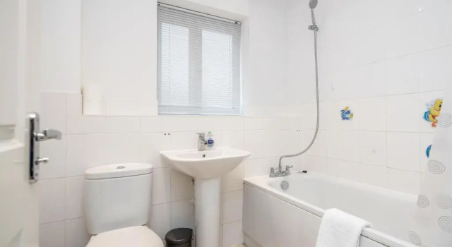 Апартаменты Stunning 3br House in Basildon