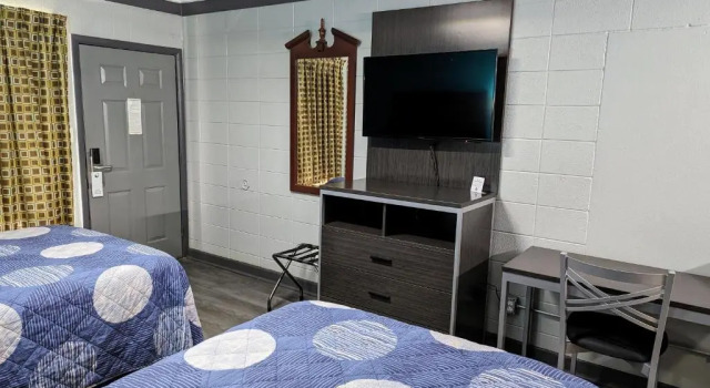 Четырёхместный номер Standard Sheridan Inn