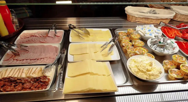 Hotel Comat Deva, Rezerwuj Hotel Deva Hunedoara