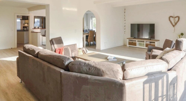 Beautiful Home in Ockholm With 5 Bedrooms and Sauna