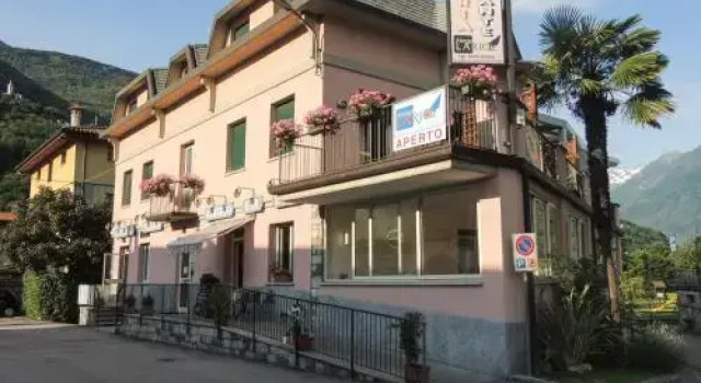 Albergo Lario, Book Hotel Gera Lario Como