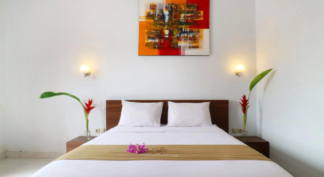 Номер Deluxe Pondok Jempiring Kuta Bali