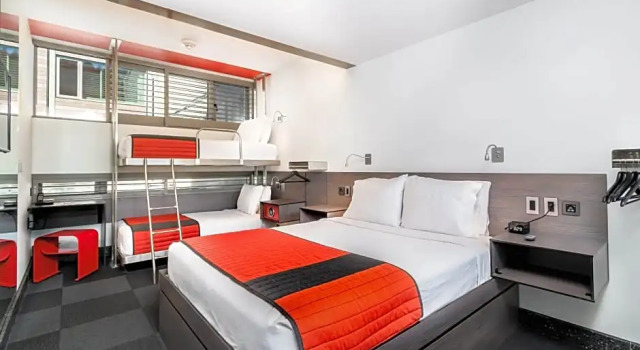 Mini Suite Pod Brooklyn