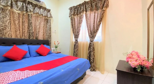 OYO 90218 Kbkb Homelystay, Rezerwuj Hotel Kuah 