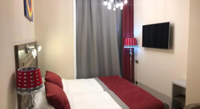 Standardowy pokój Grace Point Hotel